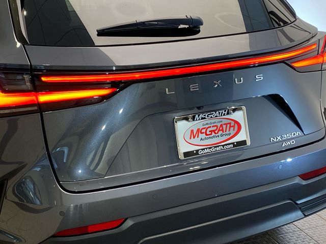Used 2023  Lexus 350h Premium image 6