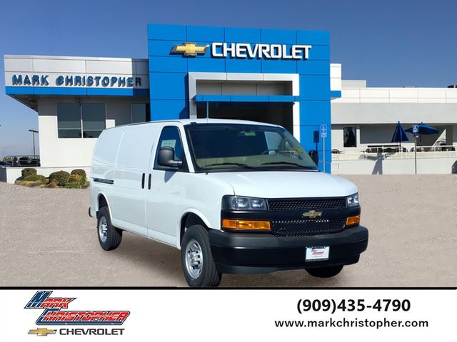 2026 Chevrolet Express Cargo 2500 RWD