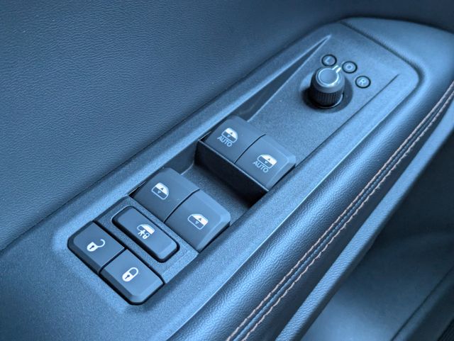 2026 Jeep Cherokee Overland 4x4