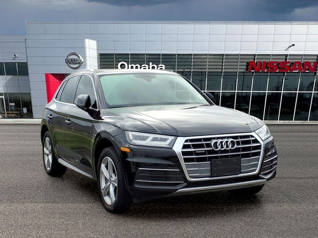 Black Metallic 2020 Audi Q5 quattro Premium Plus 45 TFSI SUV / Crossover All-Wheel Drive 7-Speed Automatic
