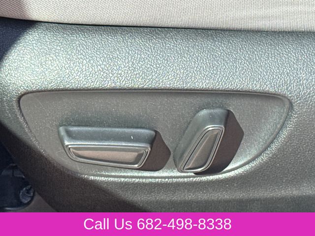 Used 2023 Toyota Sienna Van
