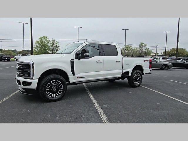 2026 Ford F-350 Super Duty Platinum