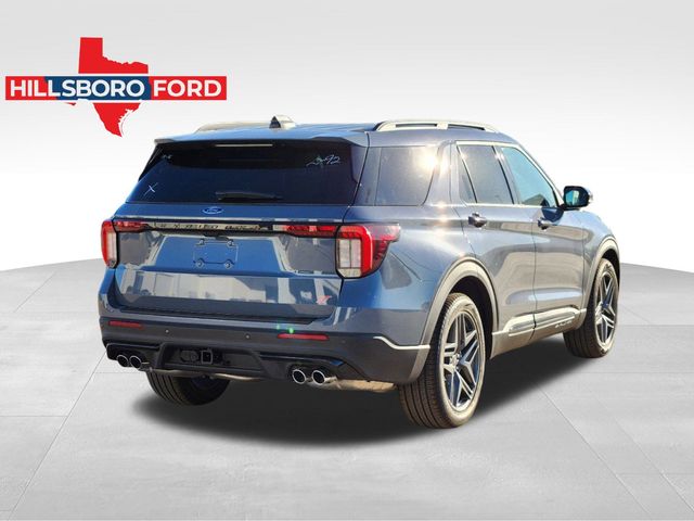 2025 Ford Explorer ST 4