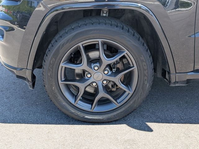 2020 Jeep Grand Cherokee - Image 33