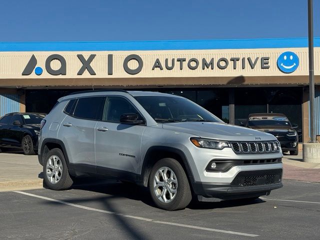 2024 Jeep Compass Latitude 4WD
