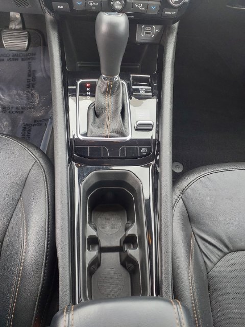 Used 2022 Laser Blue Jeep Limited image 31