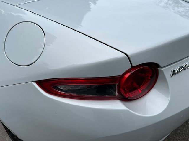 2017 Mazda Miata Grand Touring 19