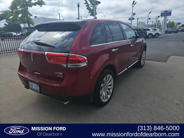 2013 Lincoln MKX Base 3