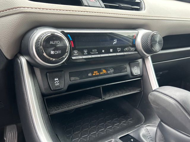 2023 Toyota RAV4 XLE - Photo 27