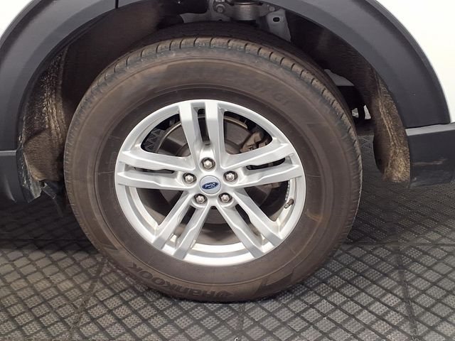 2023 Ford Explorer - Image 31