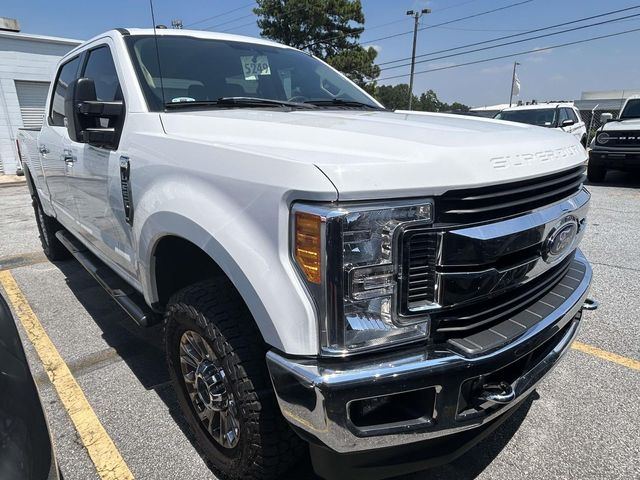 2017 Ford F-250 Super Duty XLT Crew Cab 4WD