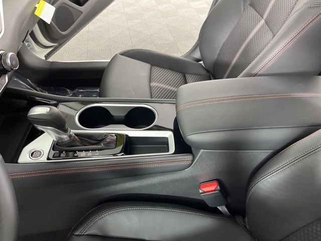 2025 Pearl White Tricoat Nissan Altima 2.5 SR FWD Sedan