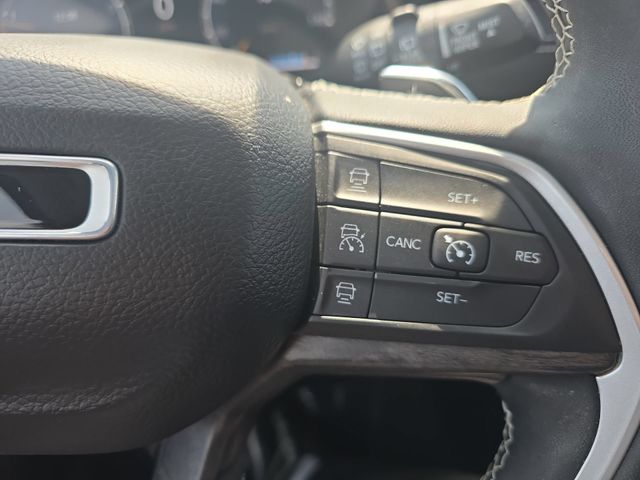 Used 2023 Bright White Clearcoat Jeep Limited image 20
