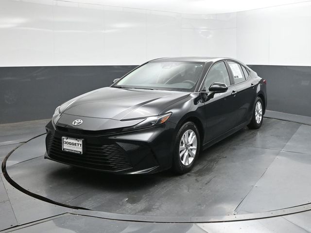 Used 2025 Toyota Camry LE