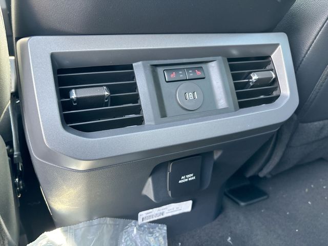 New 2026 Avalanche Ford F-250® Lariat® image 19