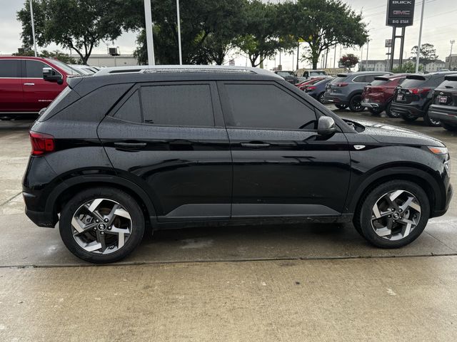 2024 Hyundai Venue SEL Black at Classic Elite Chevrolet Sugar Land