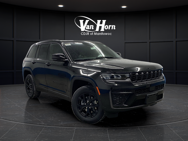 2026 Jeep Grand Cherokee Laredo Altitude