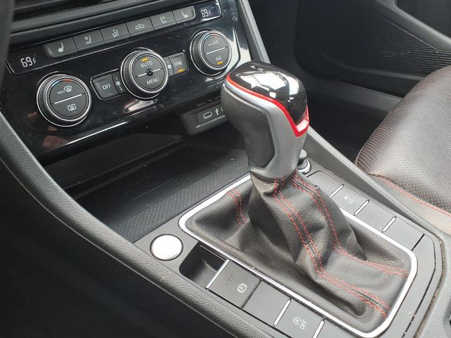 2024 Volkswagen Jetta GLI - Image 19