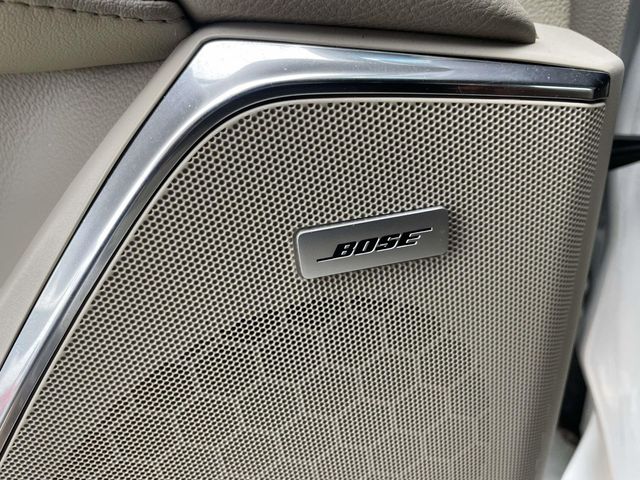 Used 2018 White Cadillac Premium image 14