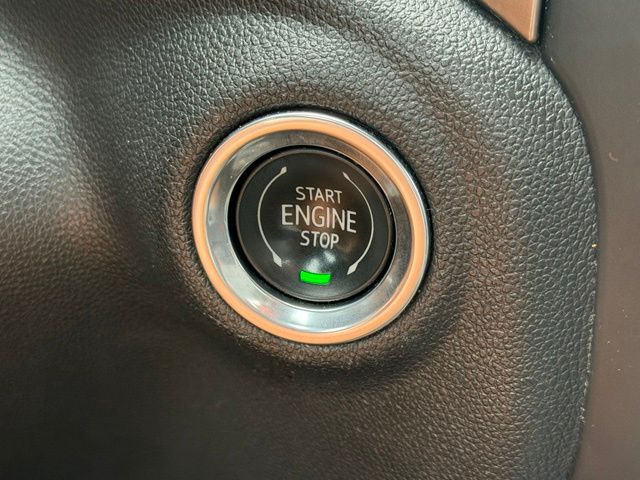 2021 Chevrolet Silverado 1500 #16