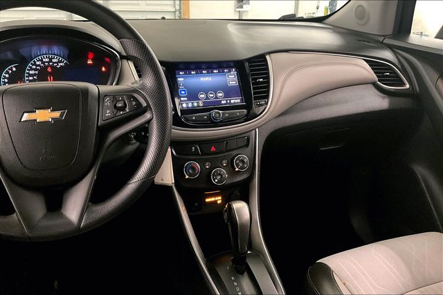 2021 Chevrolet Trax LT Blue at Subaru and VW of Moon Township