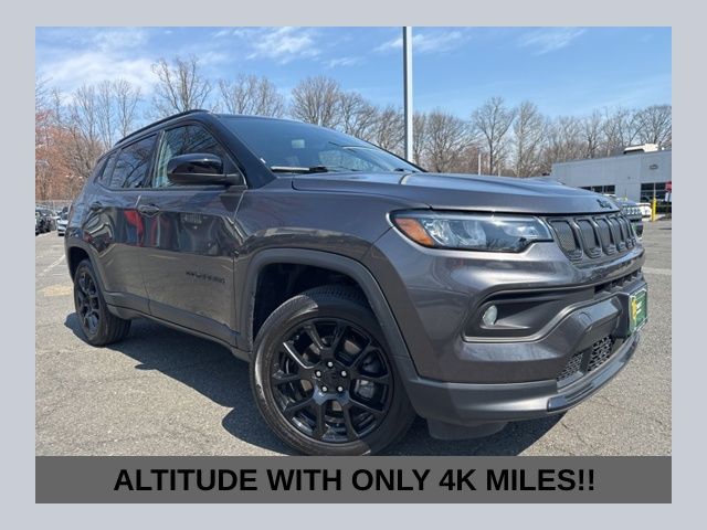 2022 Jeep Compass Altitude 4WD