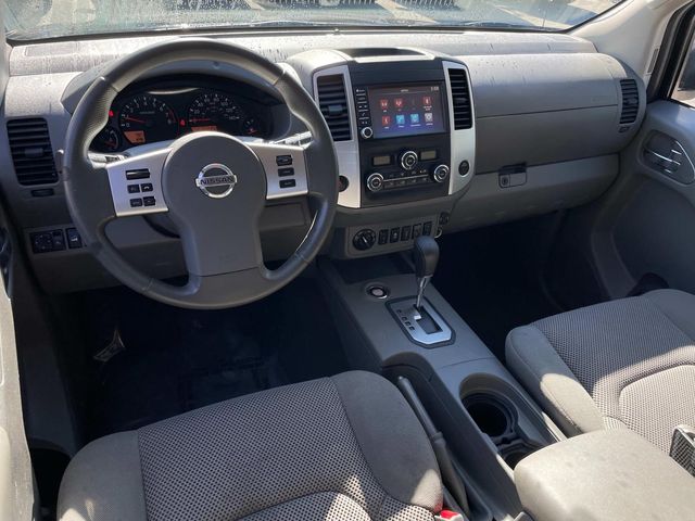 2021 Nissan Frontier SV 10