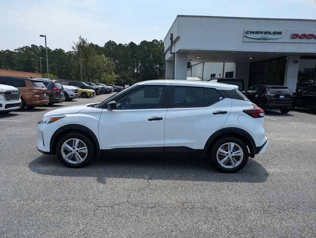 2024 Nissan Kicks S Xtronic CVT