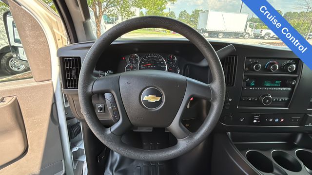 Used 2025 White Chevrolet Work Van image 12