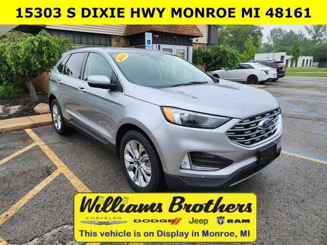 2024 Ford Edge Titanium - Silver Metallic exterior view 1