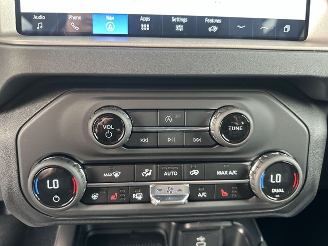 New 2026 White Ford Outer Banks image 18