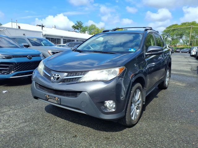 2014 Toyota RAV4 - Image 2