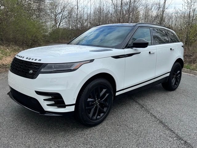 Fuji White 2026 Land Rover Range Rover Velar P250 Dynamic SE AWD SUV / Crossover All-Wheel Drive 8-Speed Automatic
