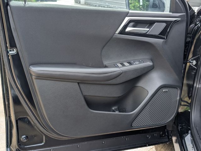 2026 Mitsubishi Outlander ES Black at DeMontrond Gulf Freeway