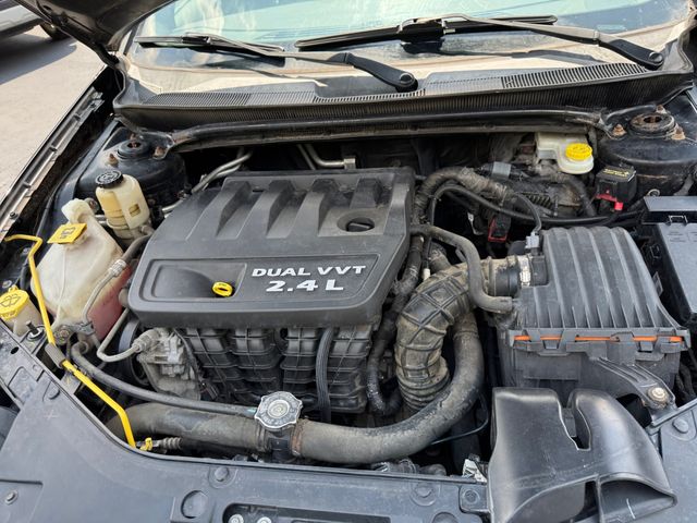 2011 Chrysler 200 Limited - Black exterior view 17