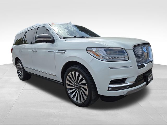 White 2021 Lincoln Navigator SUV / Crossover Four-Wheel Drive Automatic