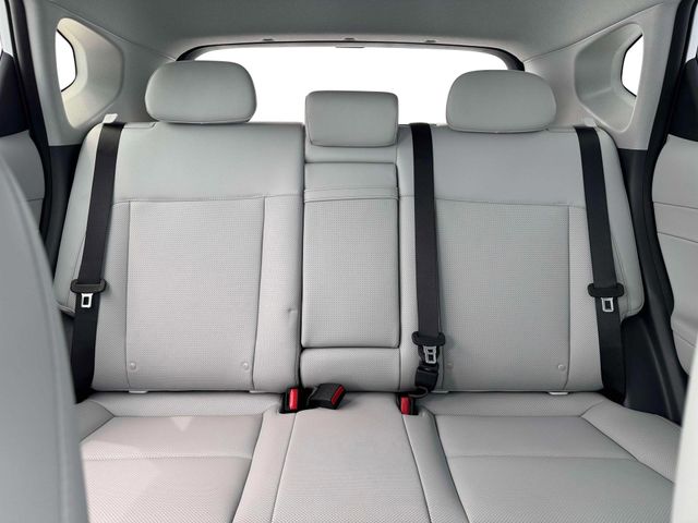 New 2026 Black Hyundai SEL Premium image 16