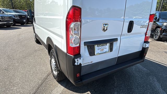 Used 2024 White Ram Base image 42