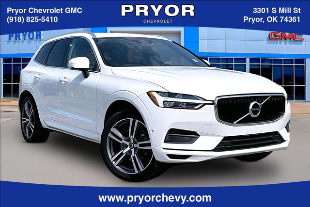 Ice White 2018 Volvo XC60 SUV / Crossover All-Wheel Drive Automatic