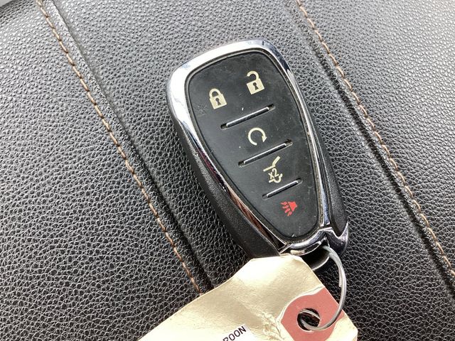 Used Car 2019 Chevrolet Traverse  Lt For Sale Under $20,000 In San Antonio, Texas