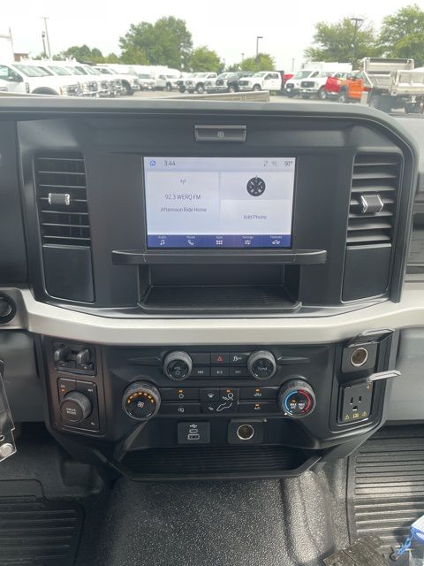 2025 Ford F-550 Super Duty 