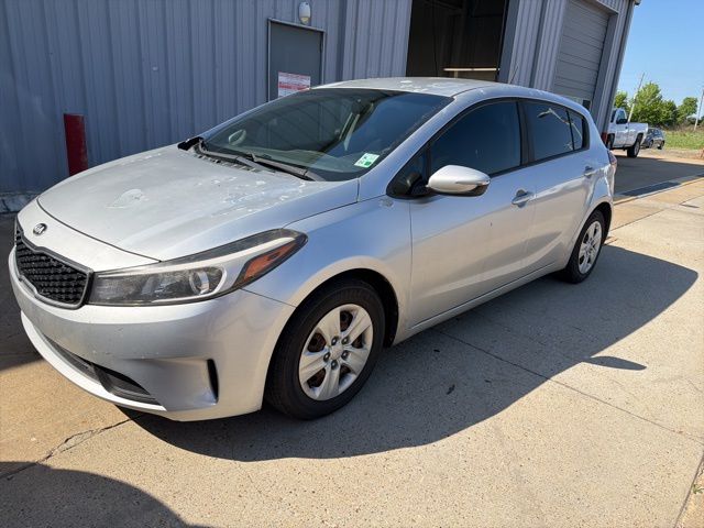 Silky Silver 2017 Kia Forte5 LX Hatchback Front-Wheel Drive 6-Speed Automatic