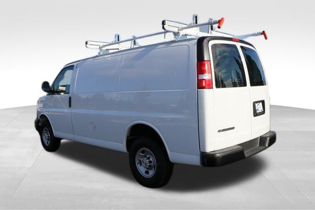 2024 Chevrolet Express 2500 Work Van 14