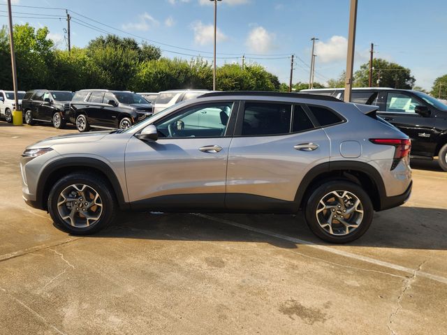 2025 Chevrolet Trax LT Gray at Toyota of Victoria