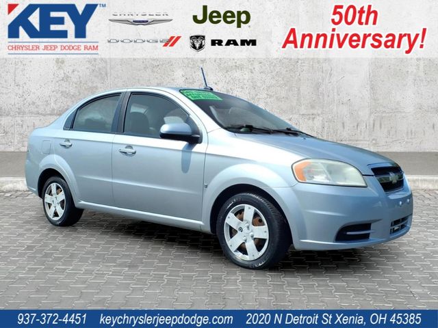 Silver Moss Metallic 2009 Chevrolet Aveo Sedan Front-Wheel Drive 5-Speed Manual Overdrive