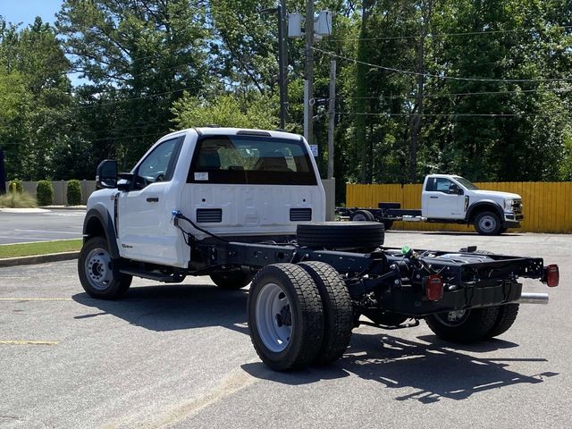 2024 Ford F-550SD XL 21