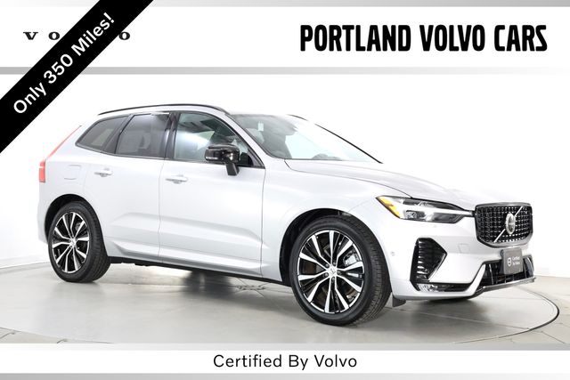2024 Volvo XC60 B5 Ultimate Dark Theme AWD
