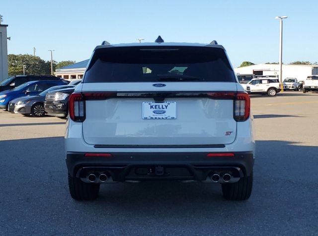 2025 Ford Explorer ST-Line 8