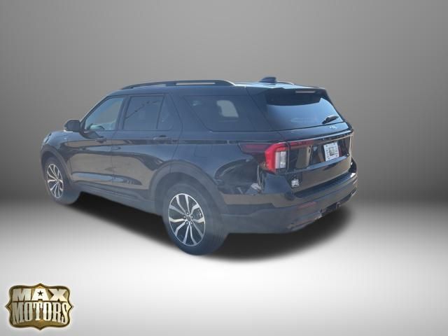 2025 Ford Explorer ST-Line 5