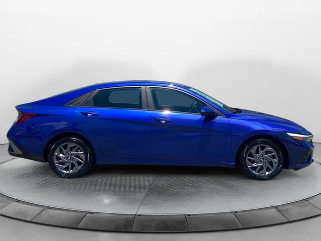 HyundaiElantra6